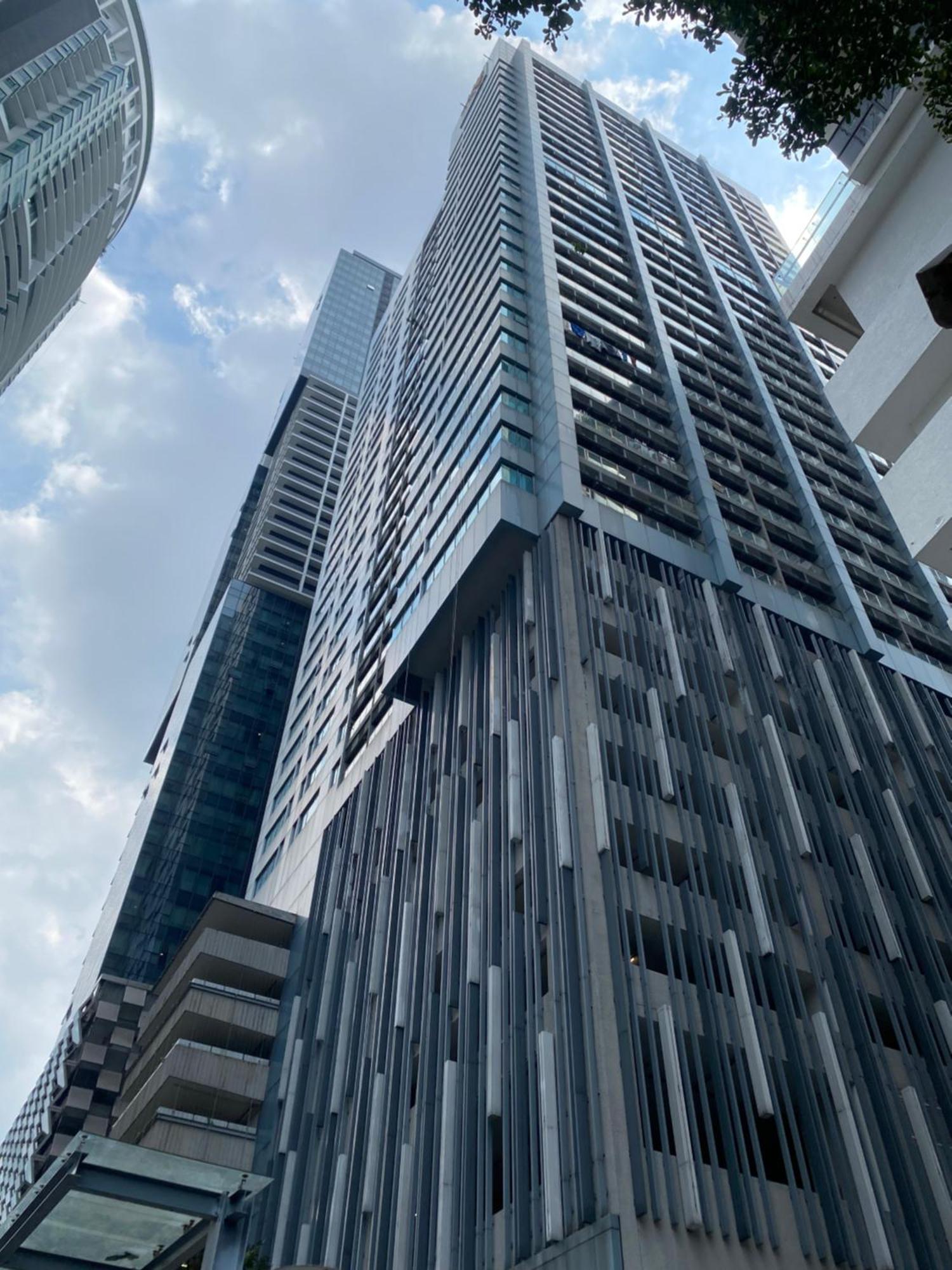 Mercu Summer Suites Klcc By Minutepointhome Куала-Лумпур Екстер'єр фото